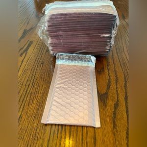 Shipping envelopes (24)